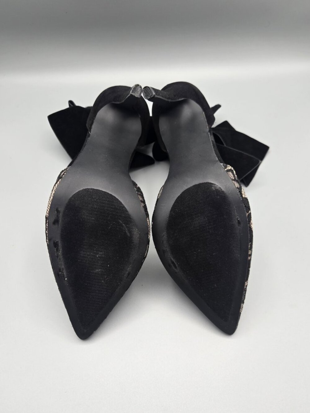 ShoeDazzle Lacella Black Lace Nude Bow Ankle Strap Pumps Heels Women's Size 10 - Picture 6 of 8